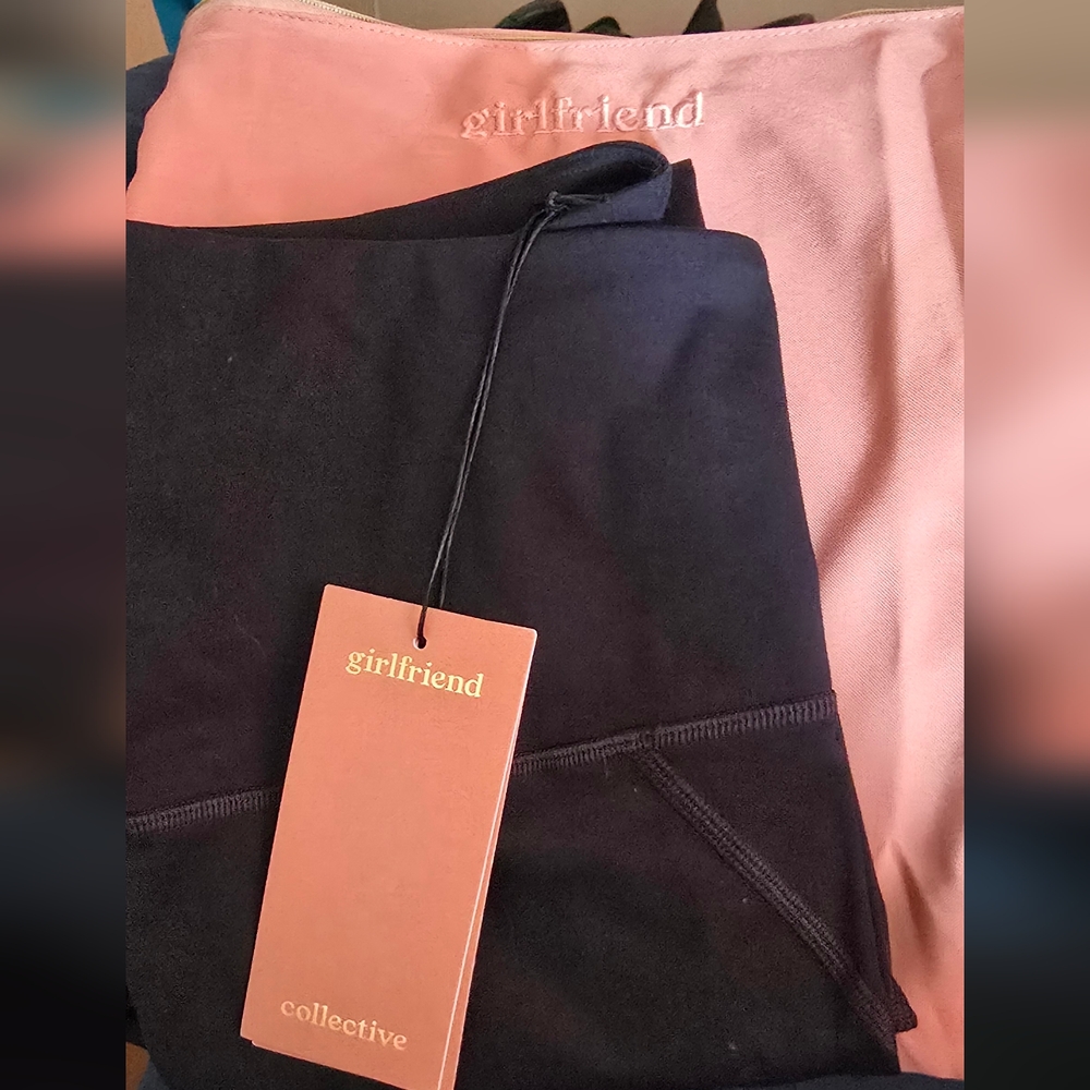 Girlfriend Collective NWT Girlfriend High-rise 3/4 legging LG Black